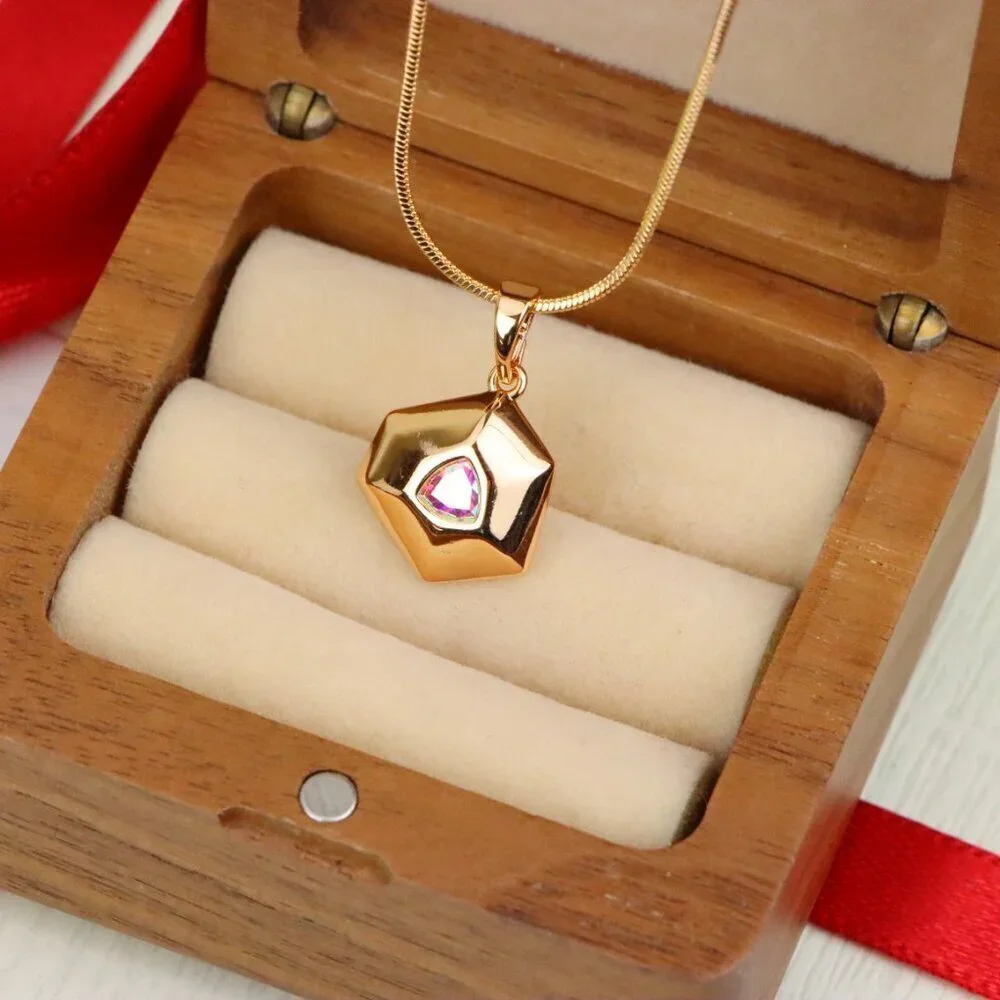 "Gold-Plated Satin White Pendant with Iridescent Center Stone, XPPT1749 - Picture 7 of 13
